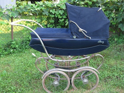 1960s baby carriage